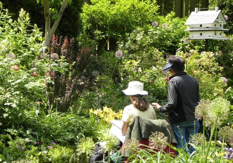 Nature Artists' Guild artists at the 2013 Beard Garden Paint-Out